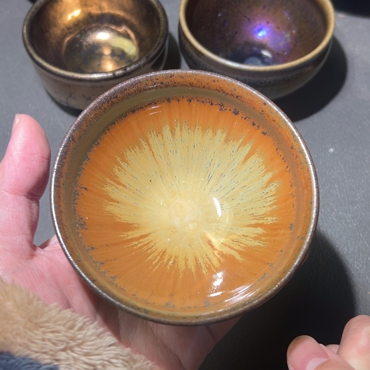 茶盏我也会在心里偷偷对