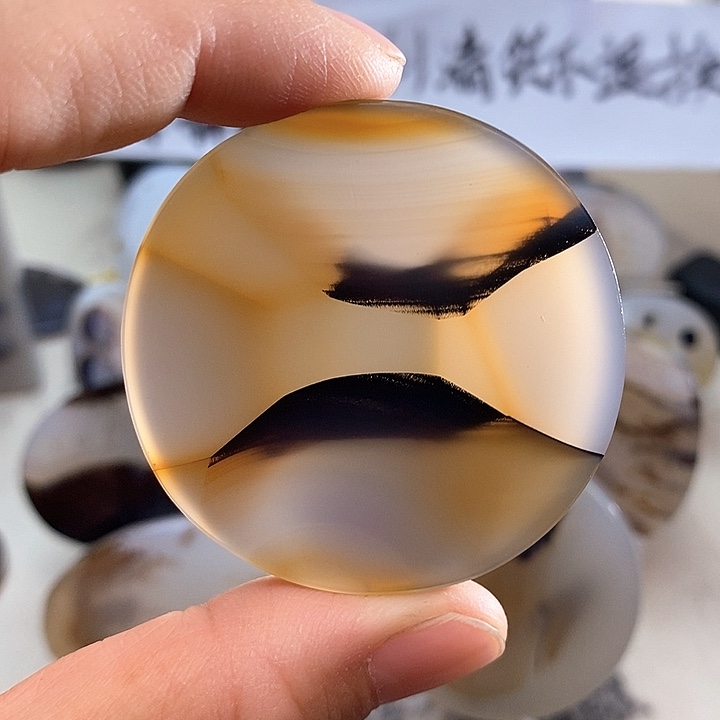 玛瑙/玉髓颈饰未镶嵌