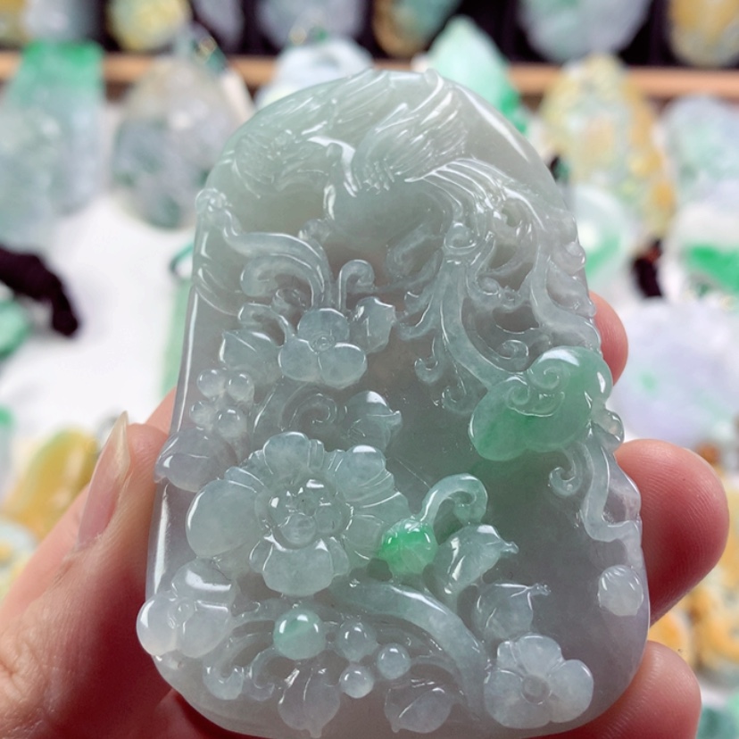 【闪购商品】翡翠吊坠(不含链)未镶嵌