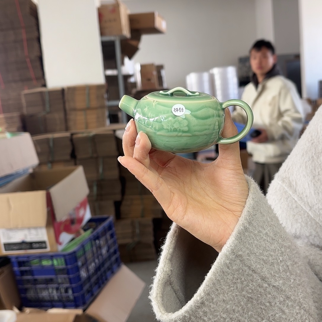 龙泉云间青瓷小米茶器