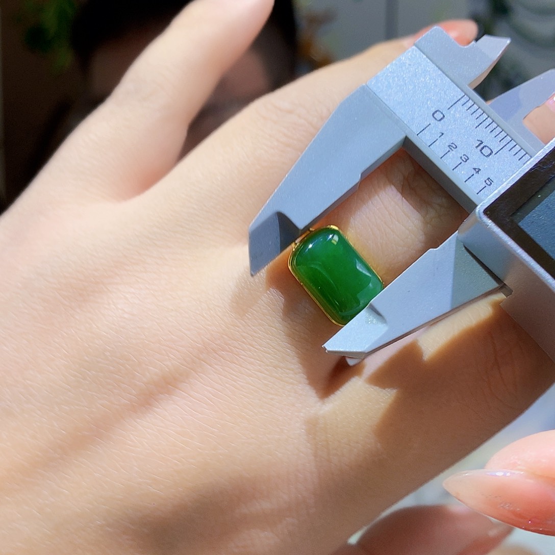 银S925镀金镶嵌戒指和田玉（碧玉）