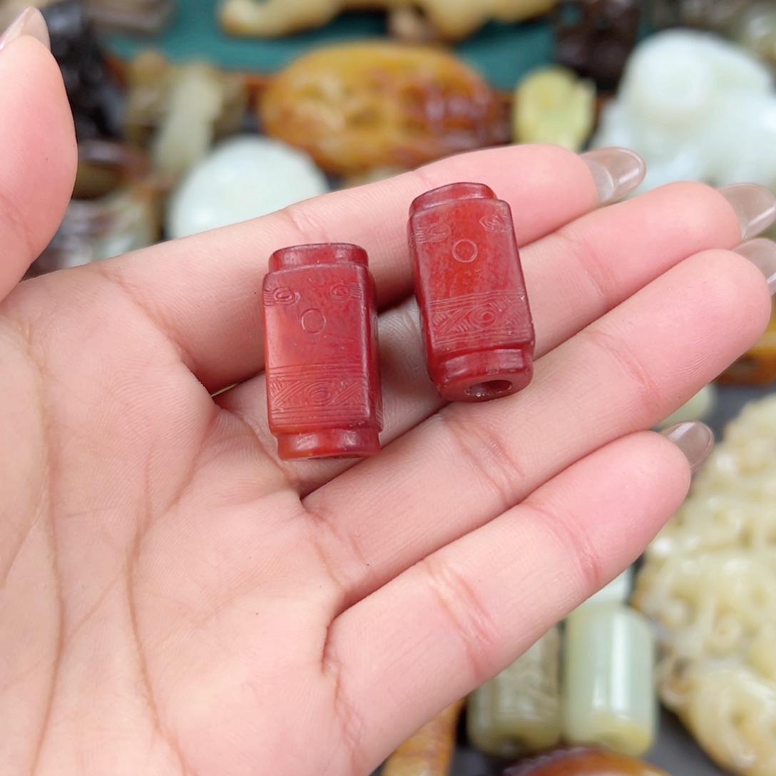 和田玉（糖玉）颈饰未镶嵌