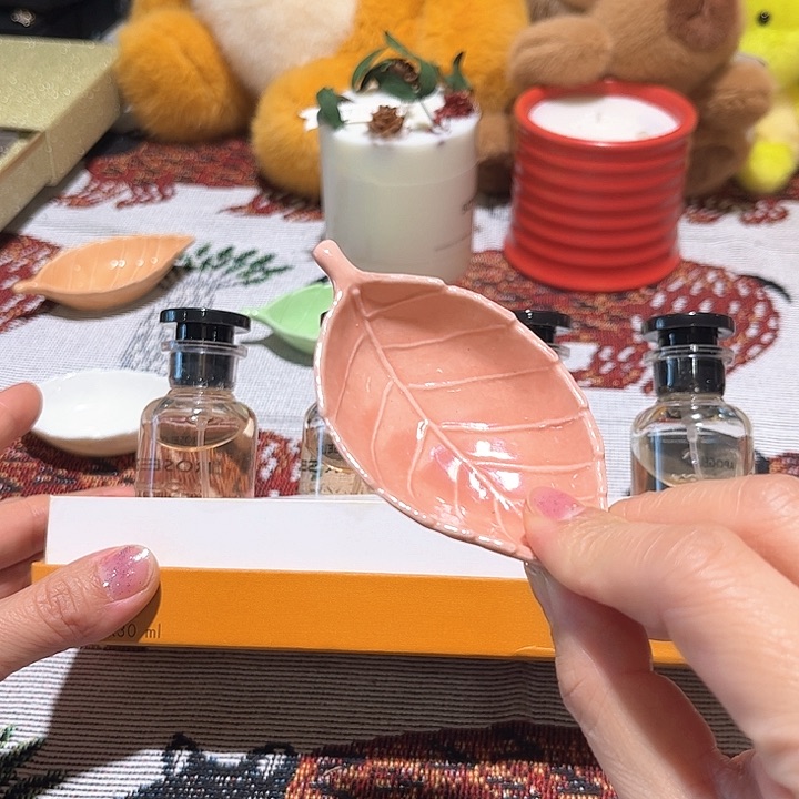 瓷片d h j k k j k k k j j