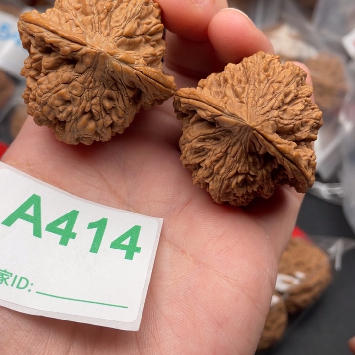 文玩核桃吊坠核桃