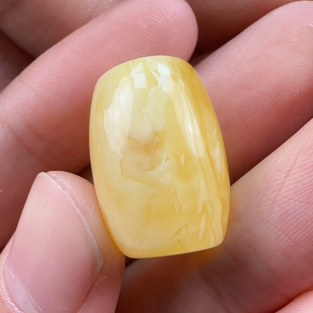 琥珀裸石未镶嵌蜜蜡