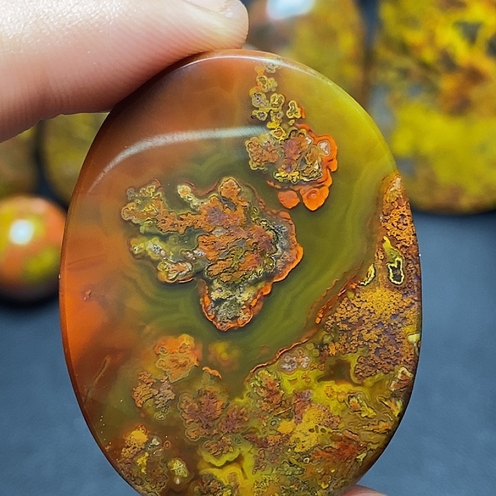 玛瑙/玉髓未镶嵌战国红