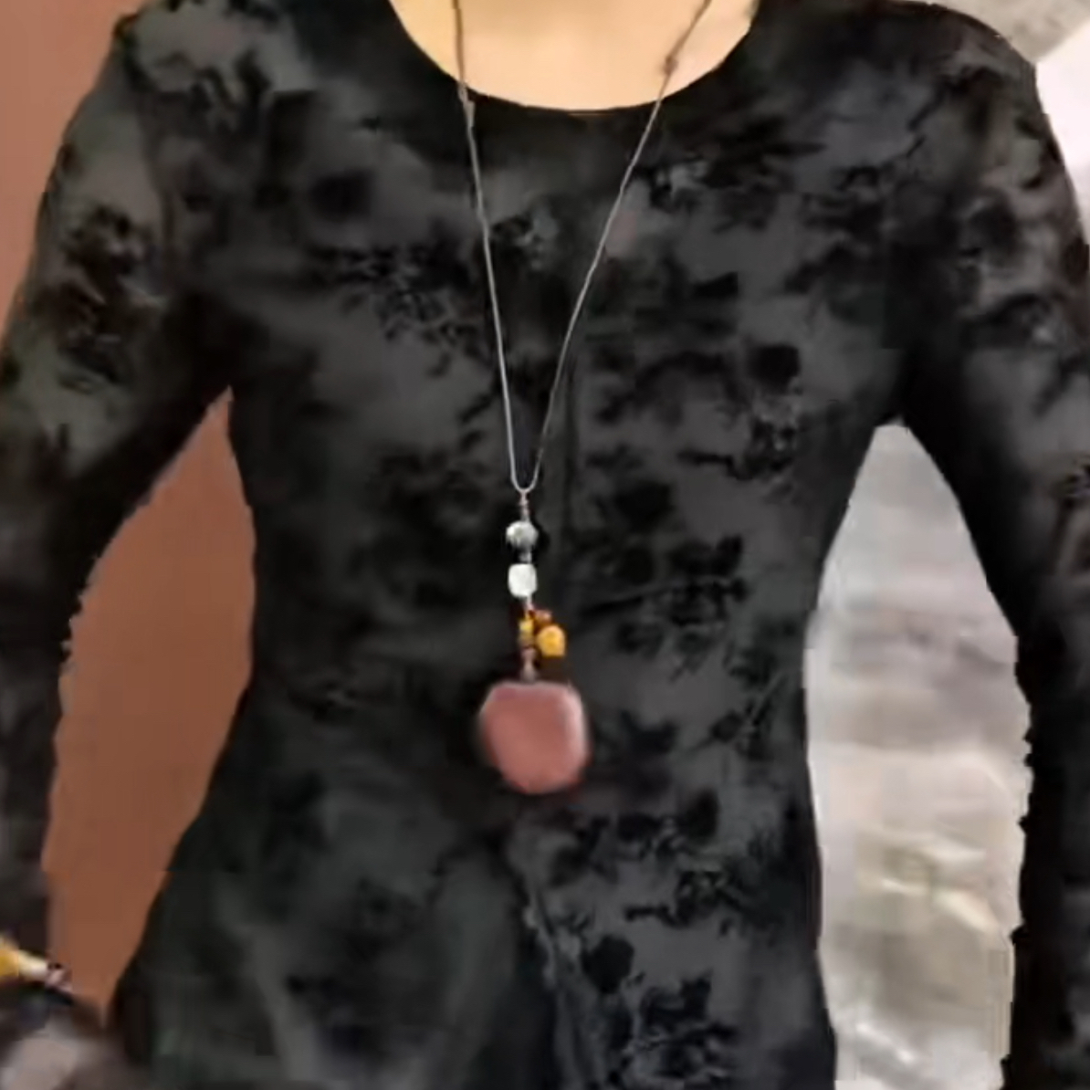 印花圆领百搭打底衫透气长袖