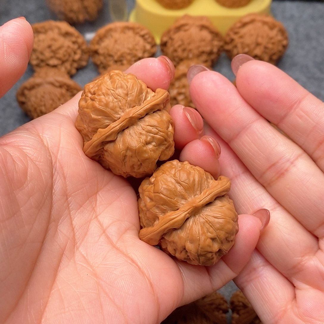 文玩核桃把件精品蛤蟆头38全品