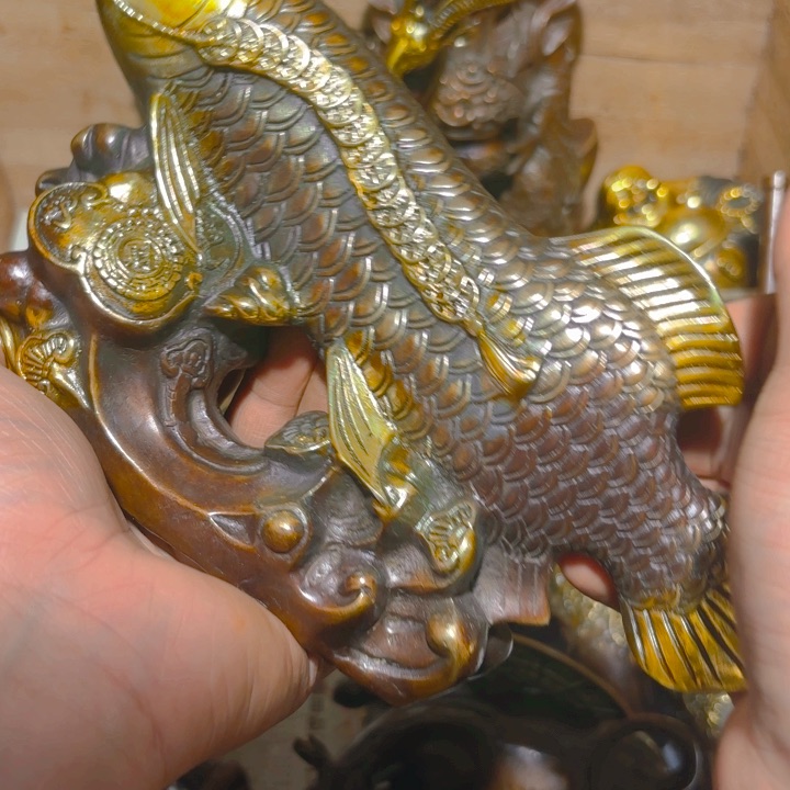 铜的。全清了。一件不留！不磨叽