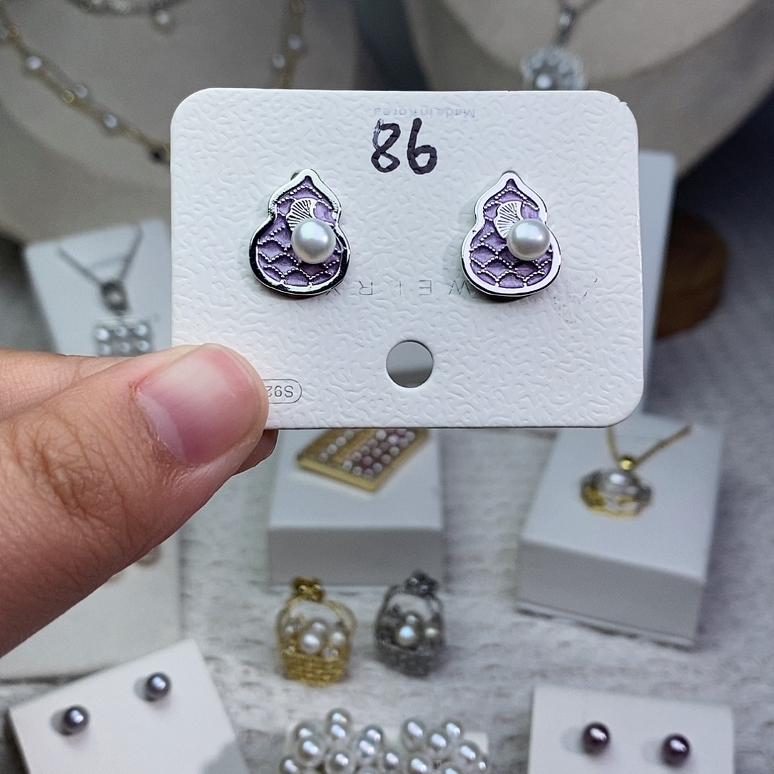 银S925镶嵌淡水珍珠耳饰