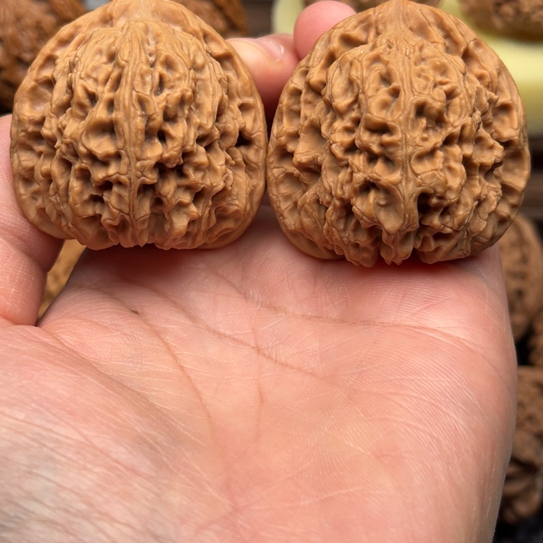 【闪购商品】呵*文玩核桃42南疆石