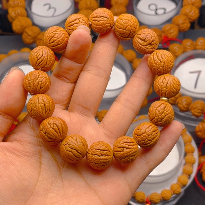 勒***℡桃核手串红红火火闪购5 