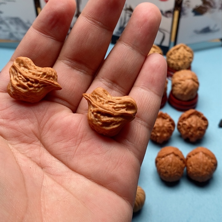 文玩核桃把件小鸟