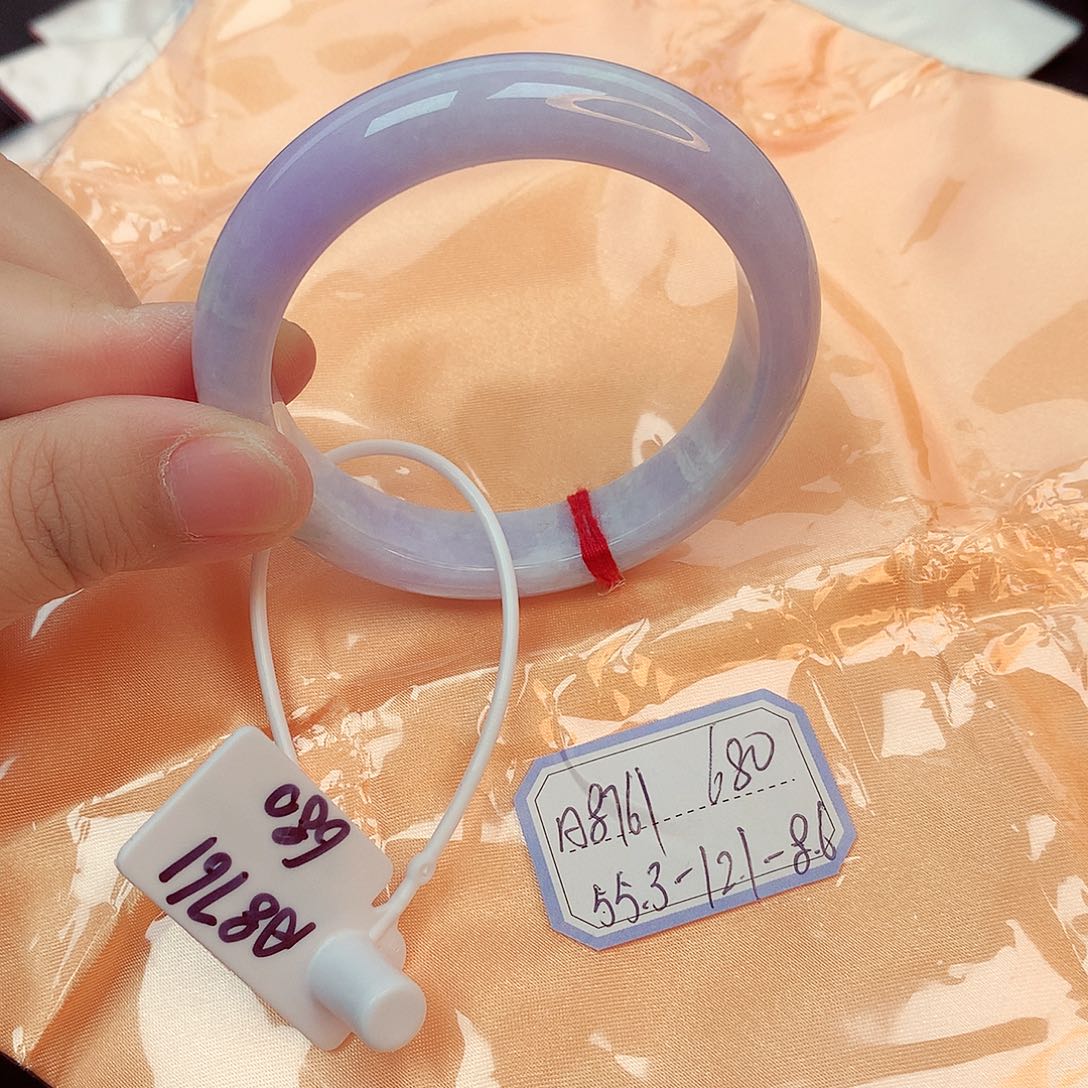 翡翠手镯未镶嵌天然缅甸翡翠A货