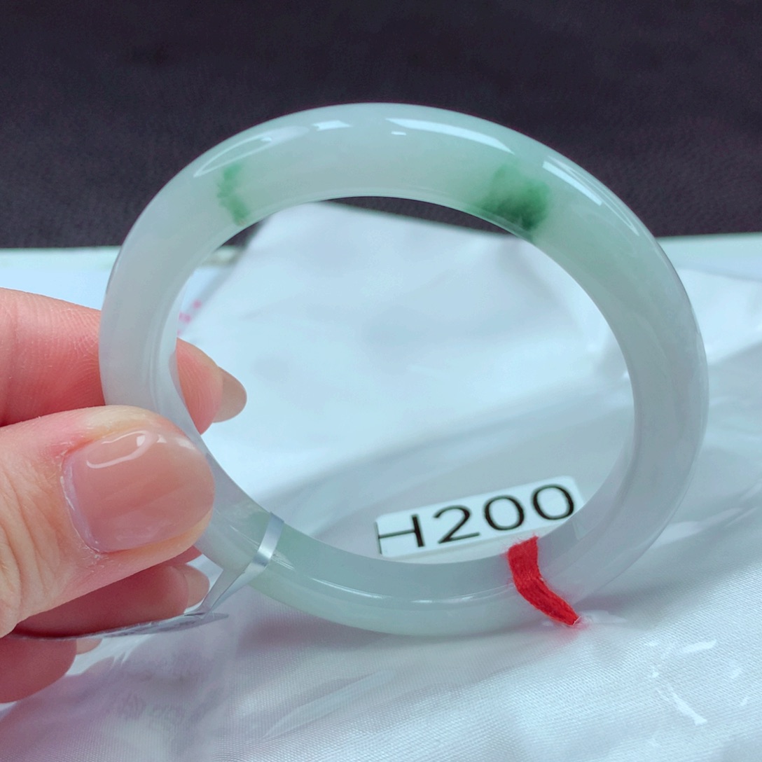 翡翠手镯未镶嵌手镯88