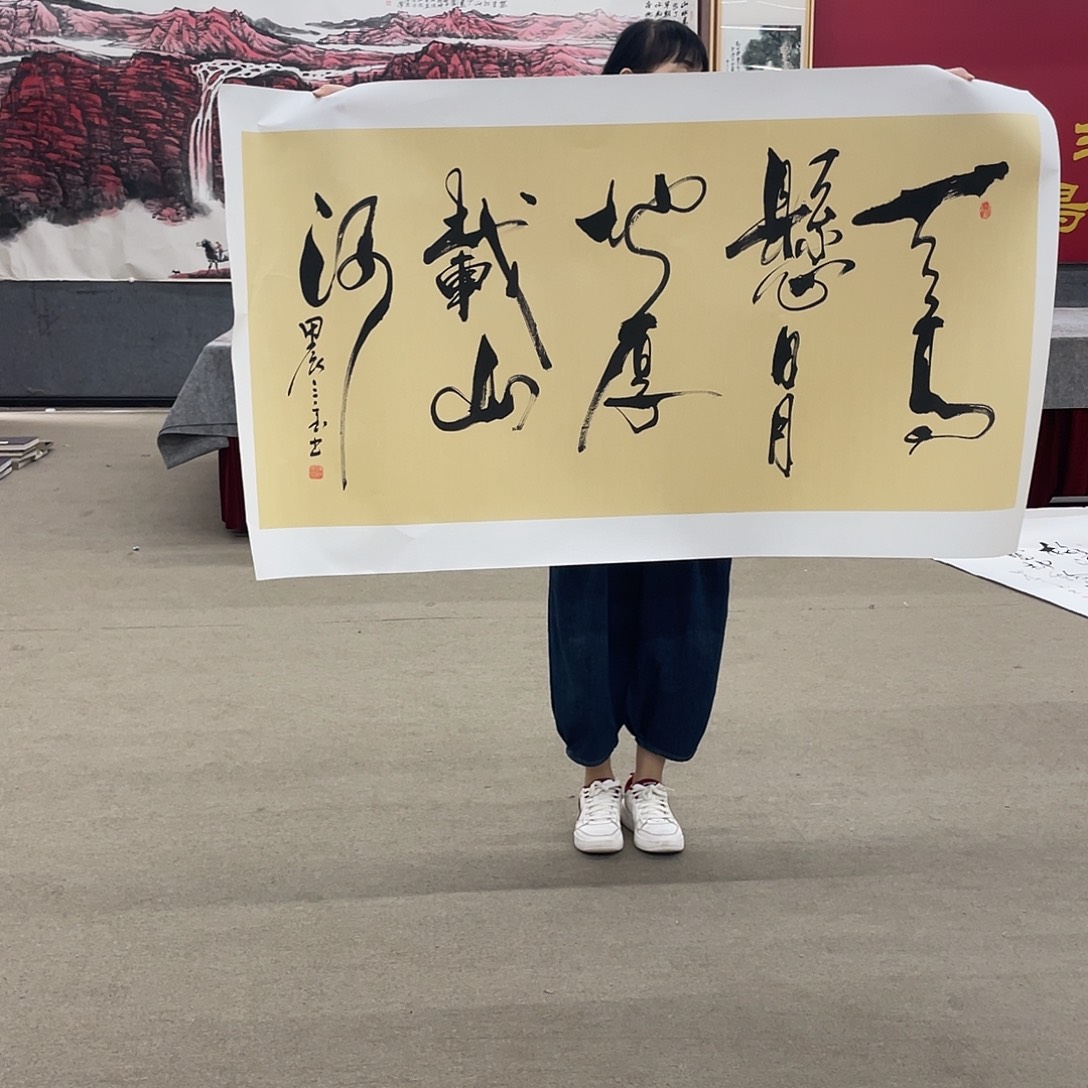 国画可口可乐公司宣布推出了自己最初