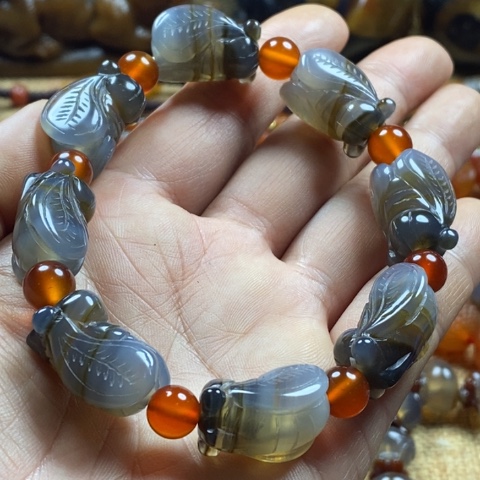 玛瑙/玉髓挂件未镶嵌