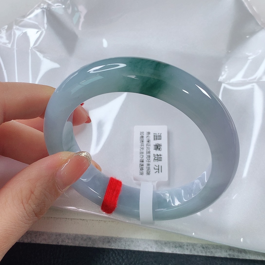 翡翠手镯未镶嵌 正圈①④③