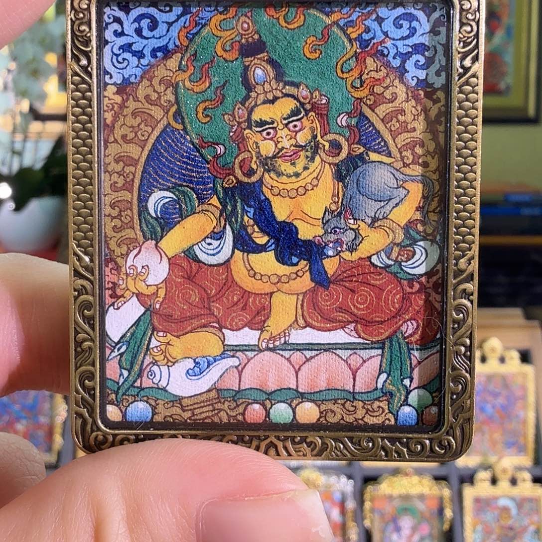 吊坠黄CC唐卡道杰