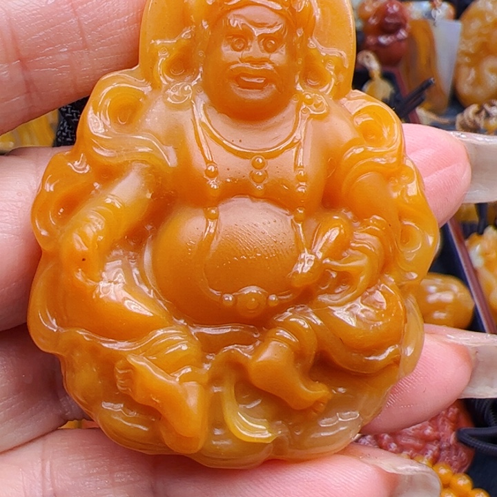 未镶嵌石英质玉（黄龙玉）笔搁