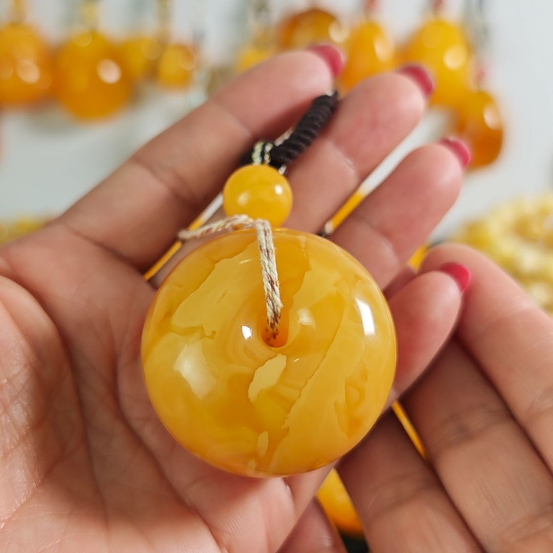 蜜蜡吊坠(赠链)未镶嵌小*