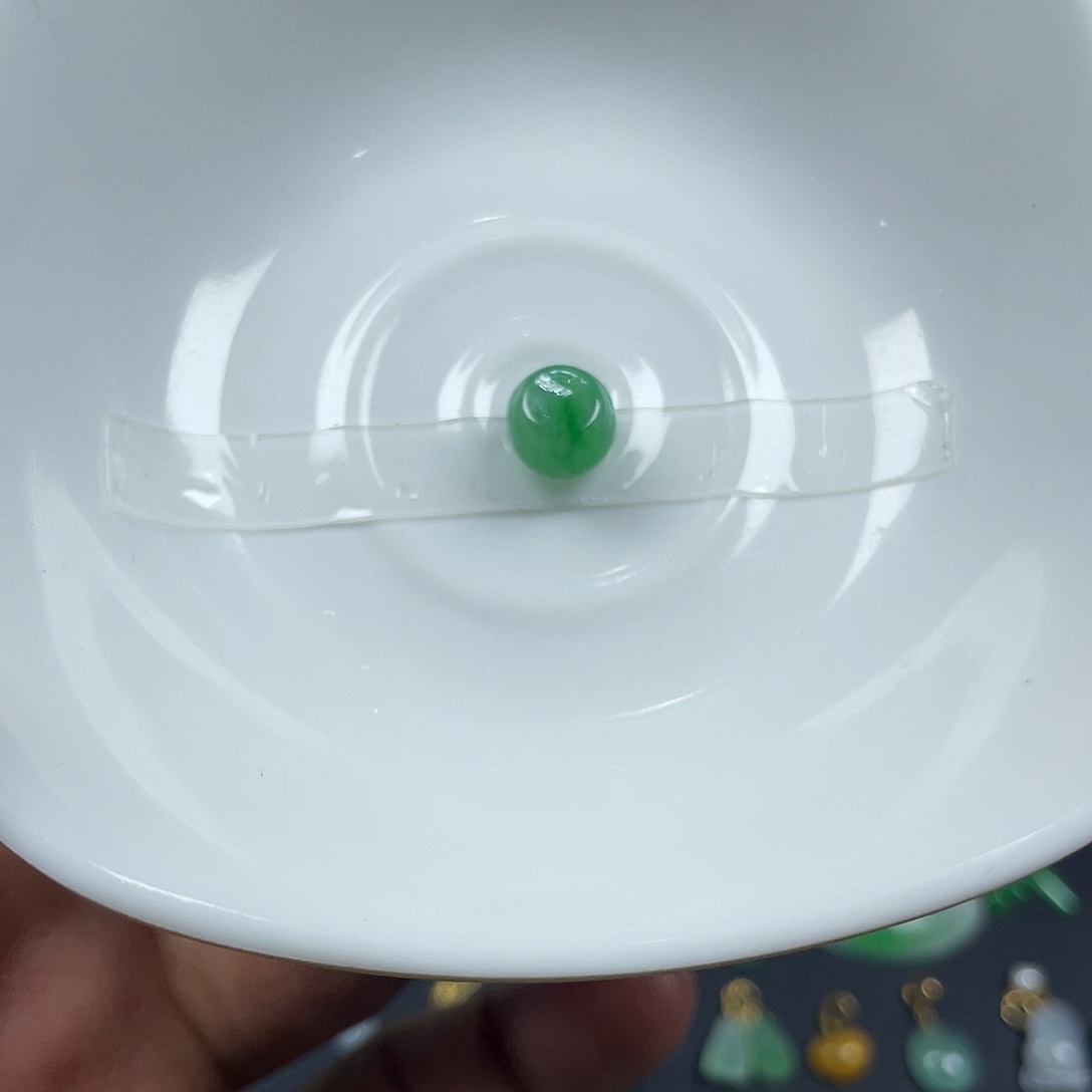 翡翠未镶嵌手链天然缅甸翡翠A货卡8.8