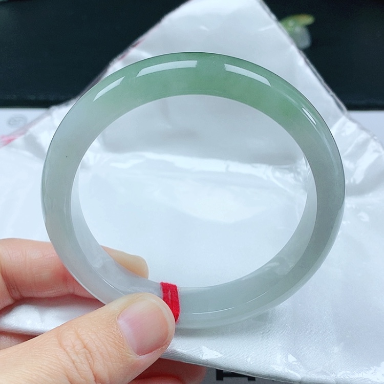 【闪购商品】翡翠手镯未镶嵌天然翡翠手镯