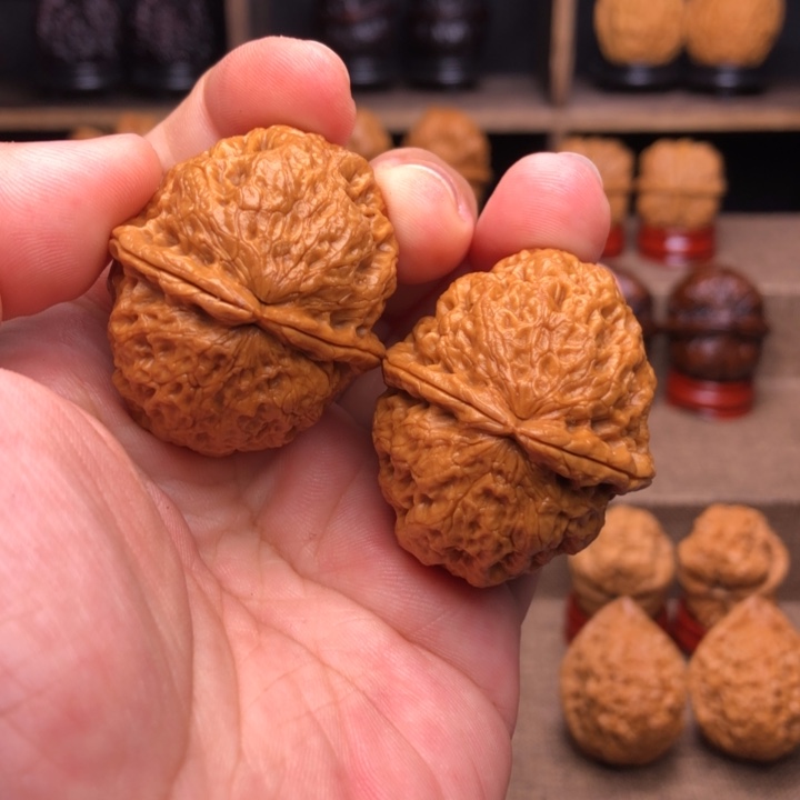 把件橄榄核4福瓜疙瘩包40