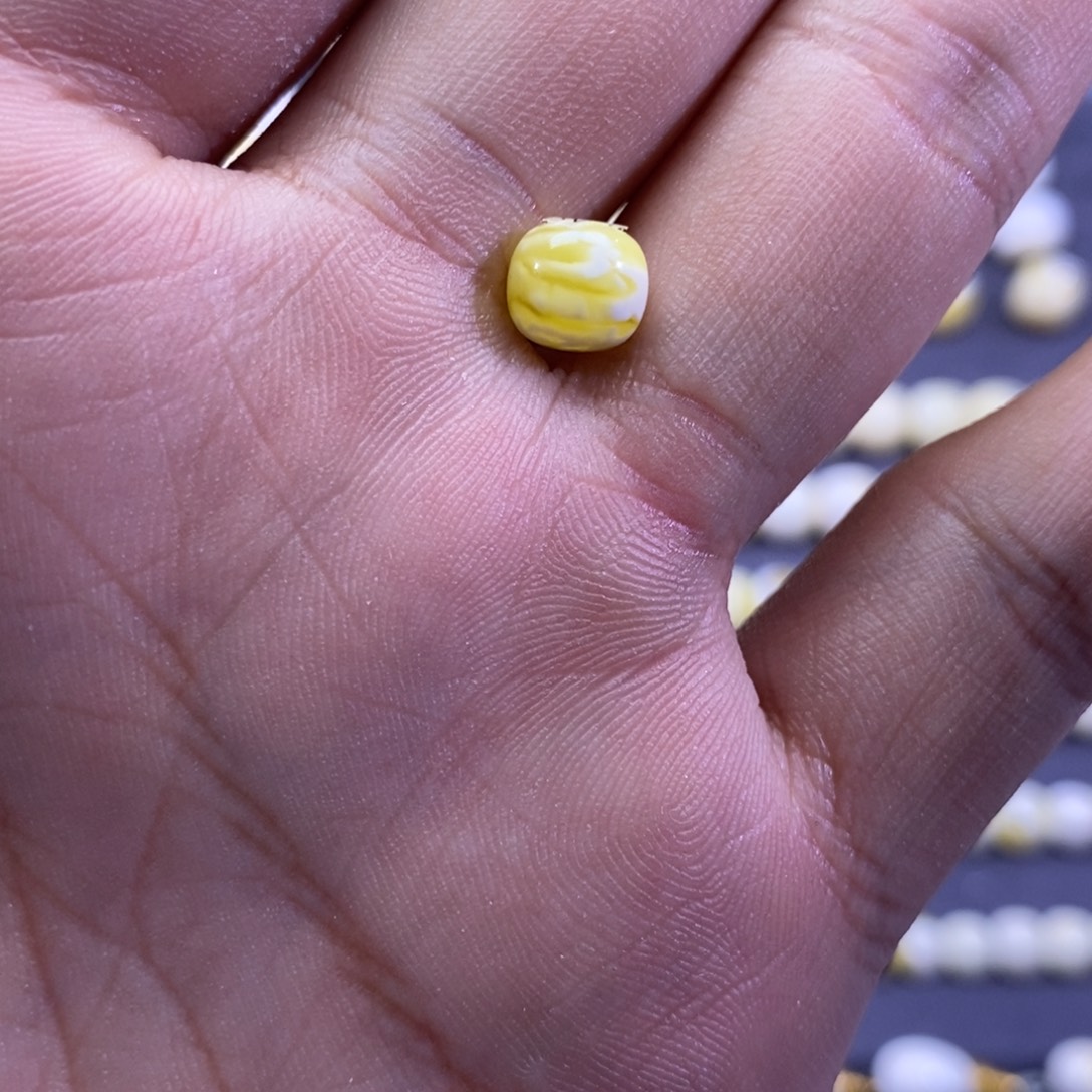 _***琥珀未镶嵌裸石8mm