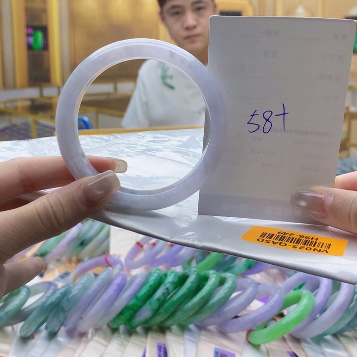 翡翠手镯未镶嵌Hh