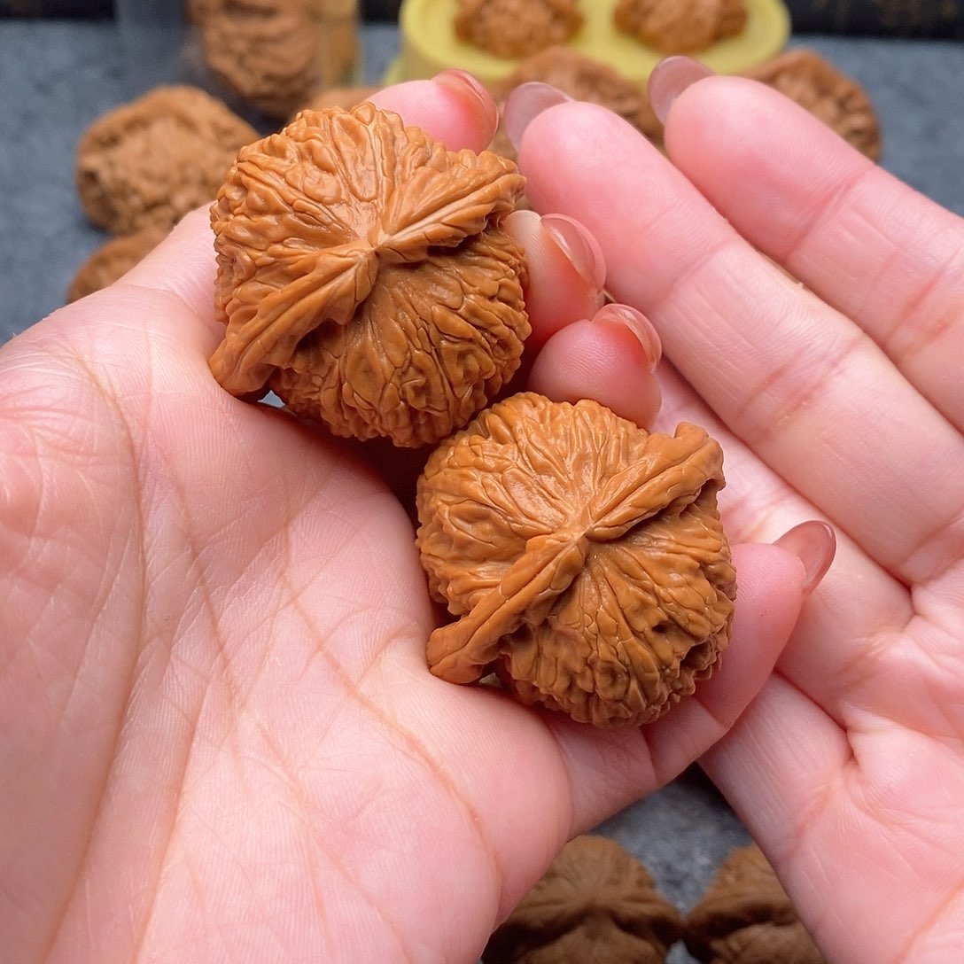 文玩核桃把件精品白狮子41全品