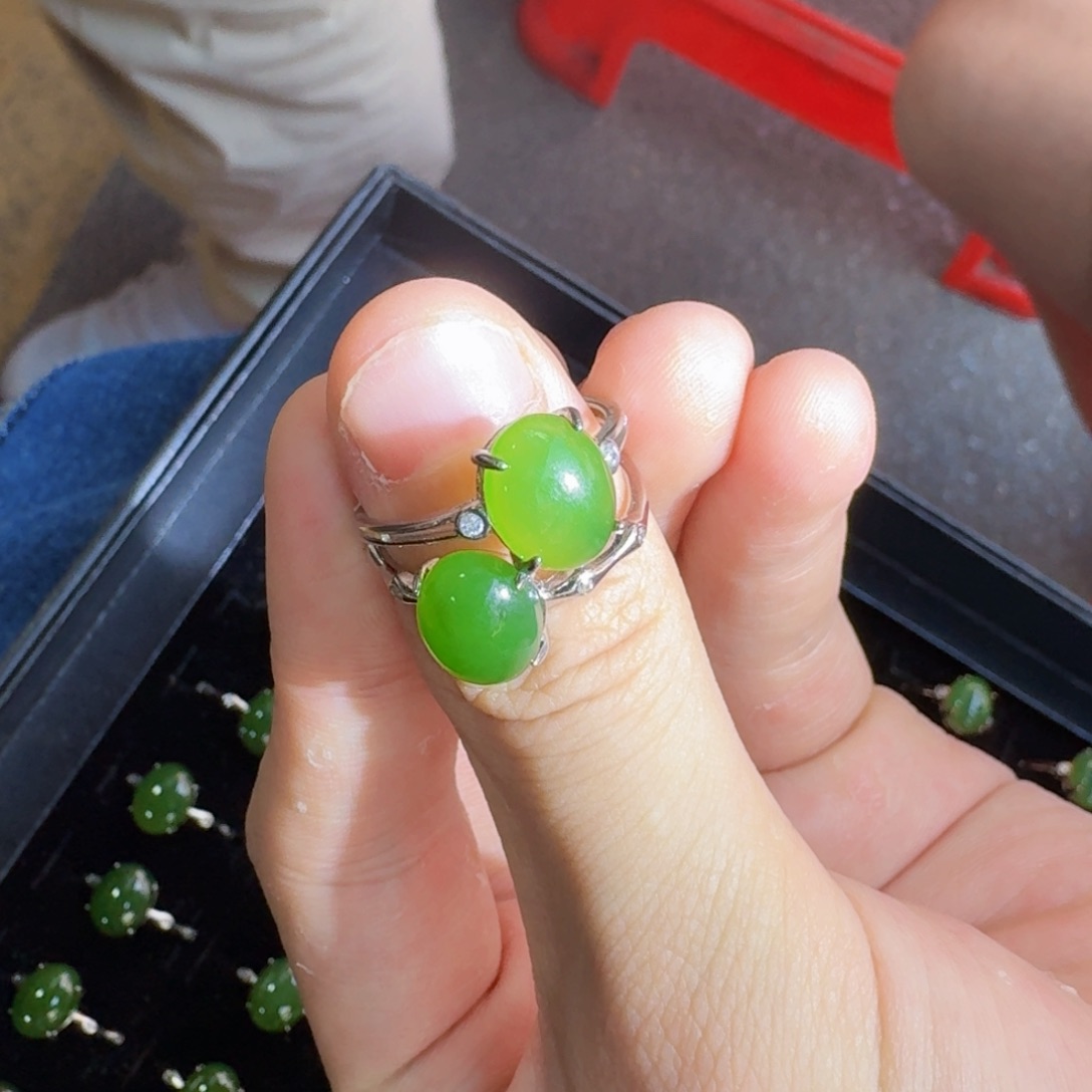 和田玉戒指银S925镶嵌多样性发货，拍一发一