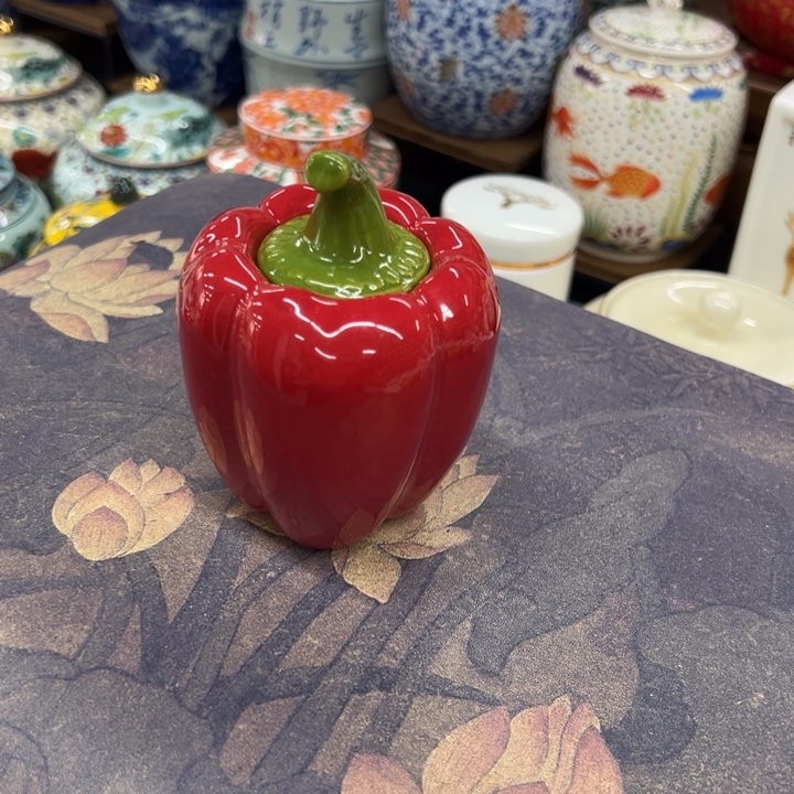 高端陶瓷茶叶密封罐