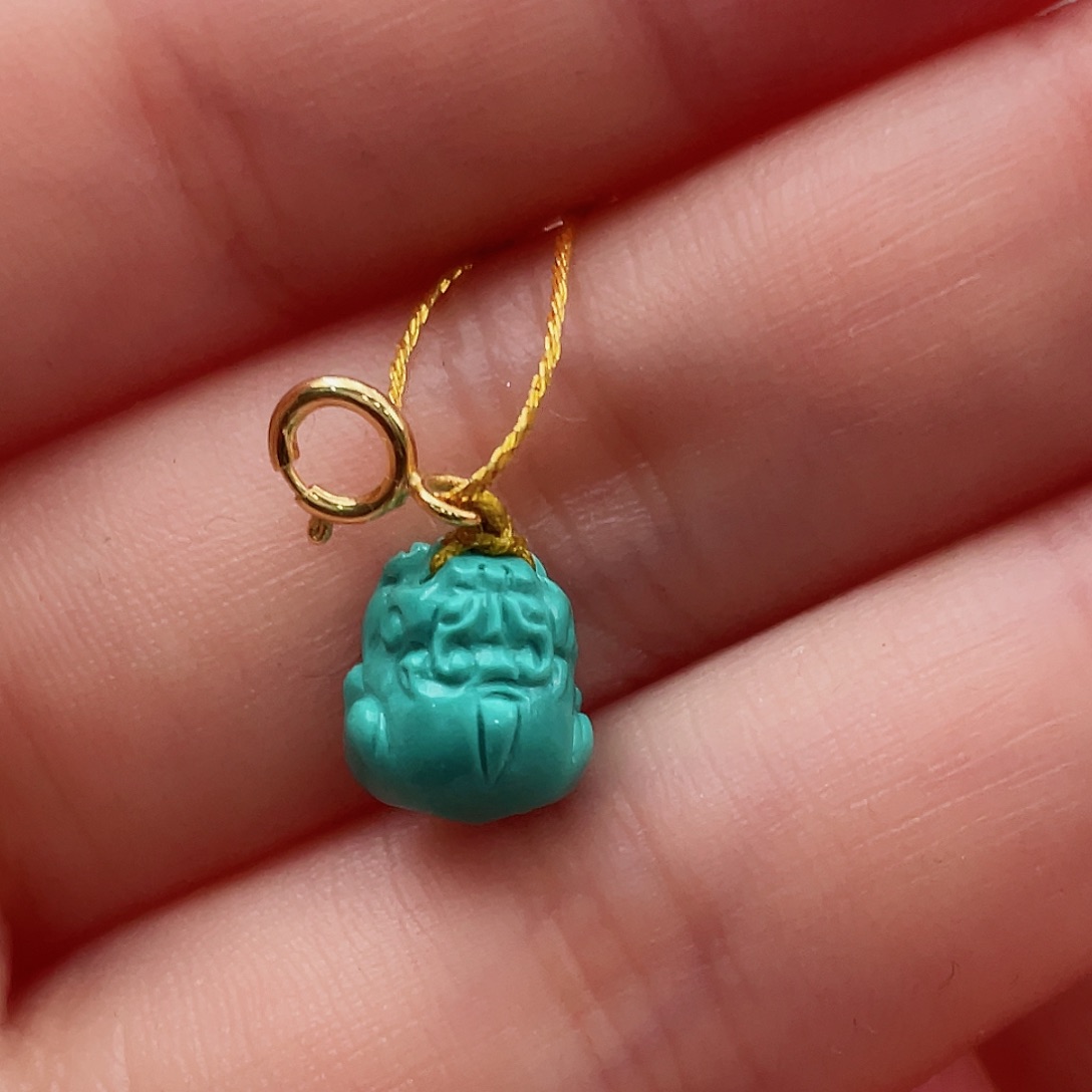 绿松石颈饰未镶嵌