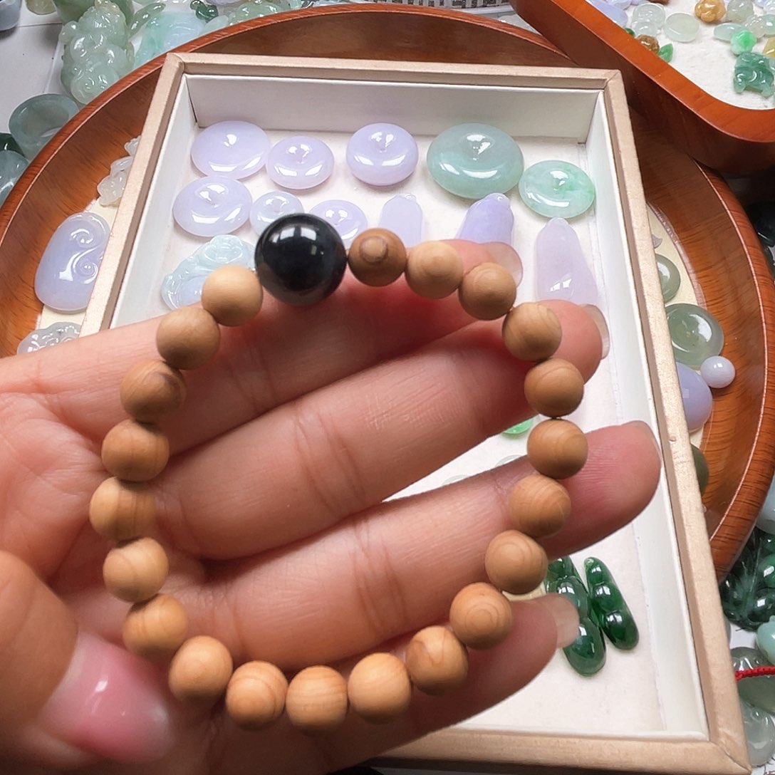 颈饰未镶嵌翡翠66666666