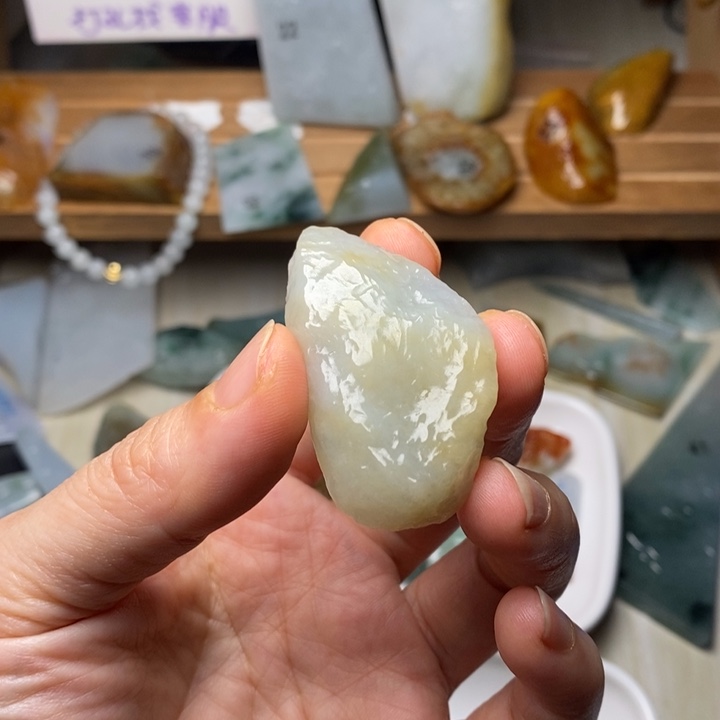 翡翠未镶嵌颈饰天然