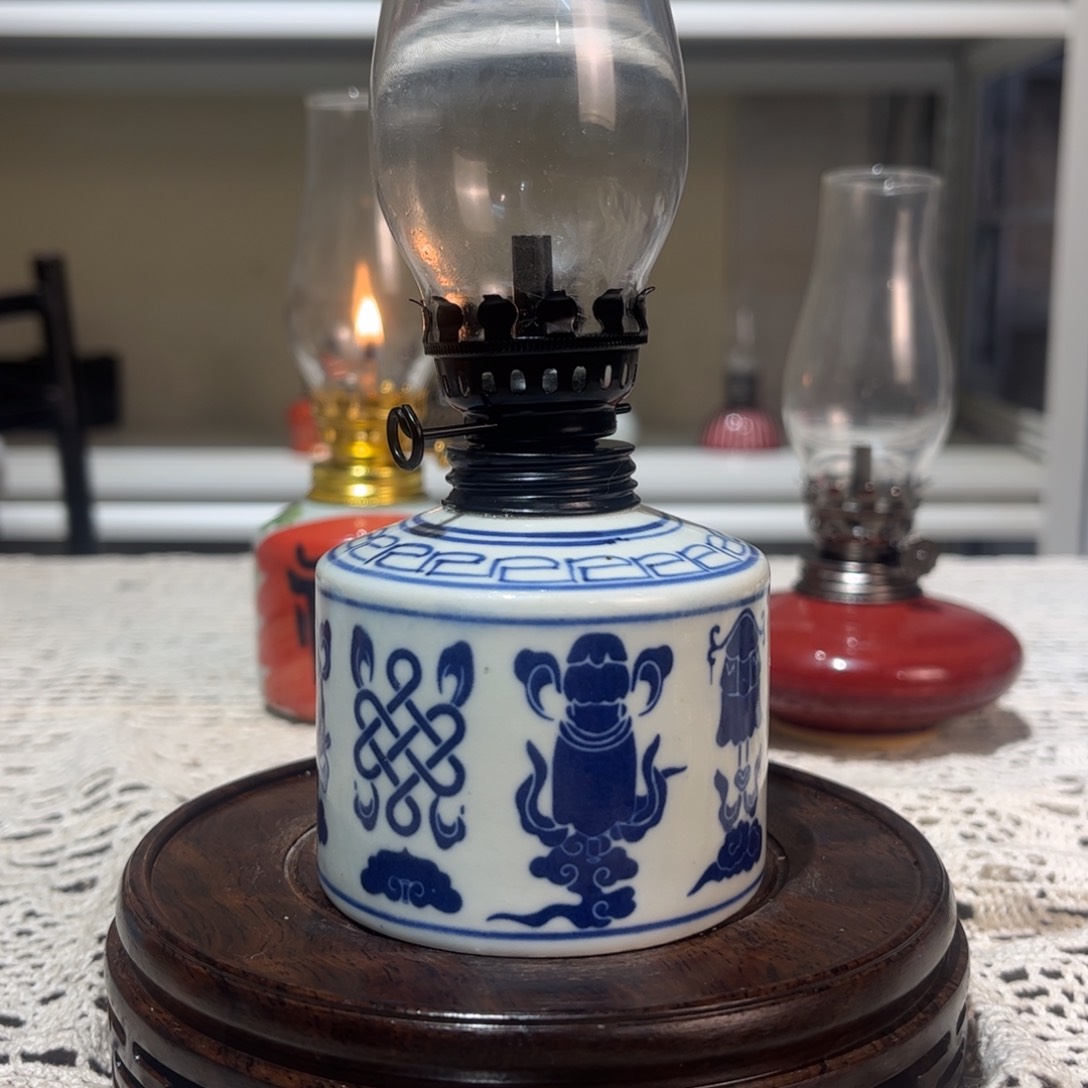 摆件景德镇陶瓷香薰灯