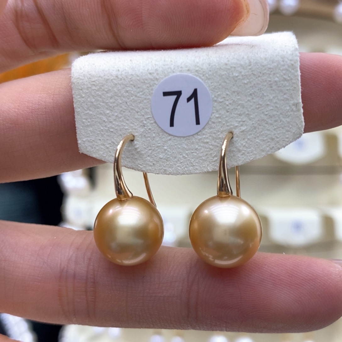 海水珍珠耳饰18K金镶嵌
