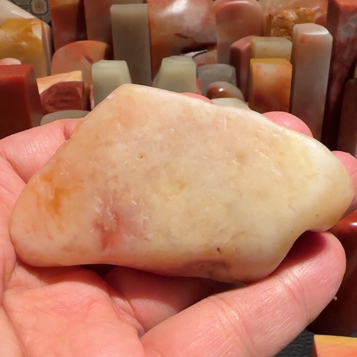 老挝石田黄原石，