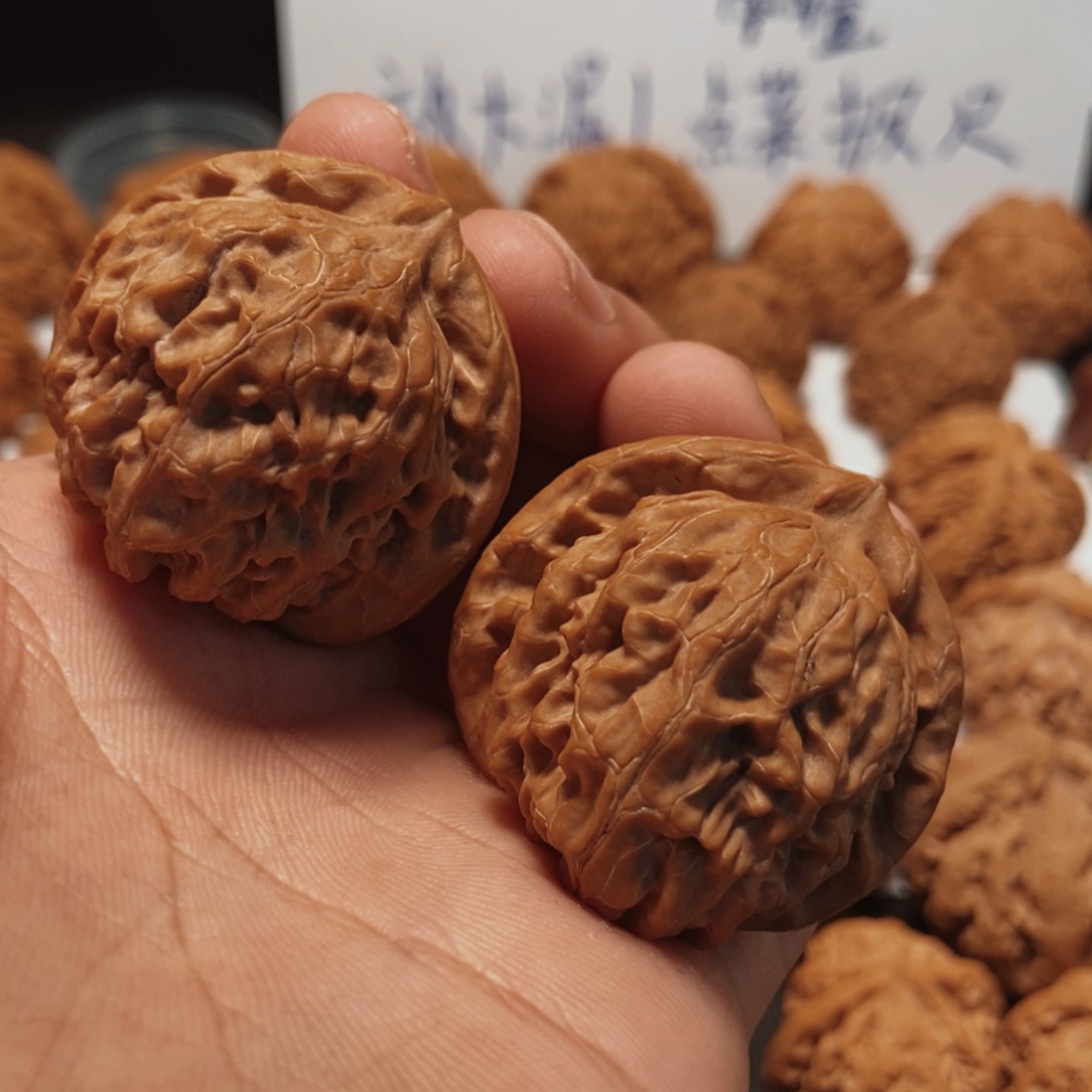 文玩核桃吊坠全品金麒麟