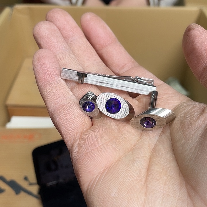 江***上海外回流中古一物一拍