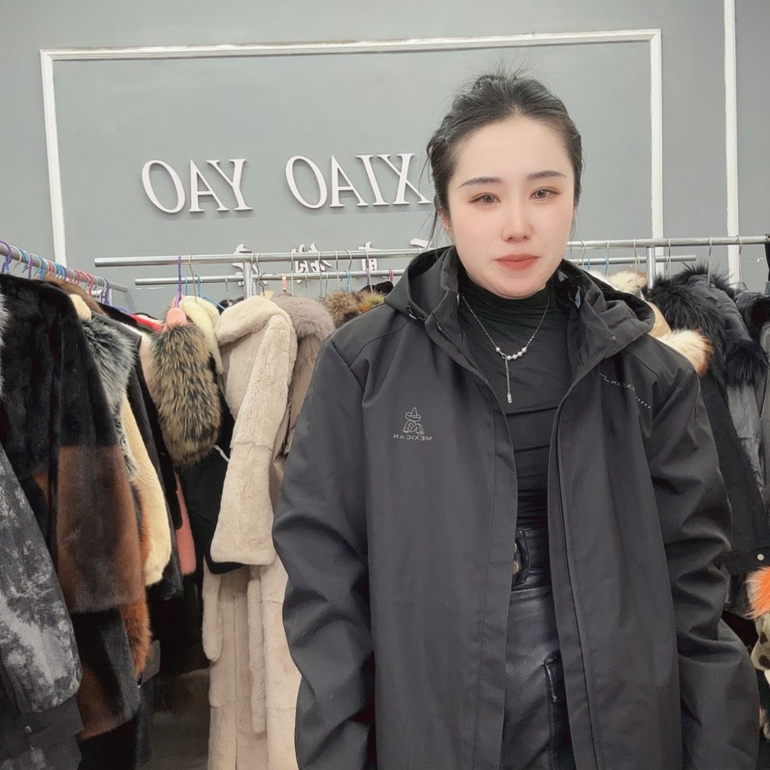 姚小妖家高端皮草