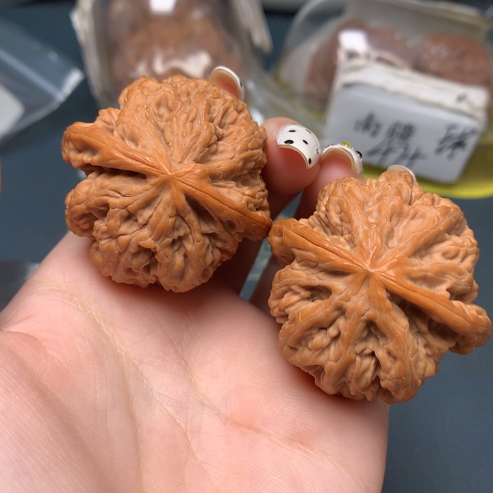 文玩核桃把件43-31358-0