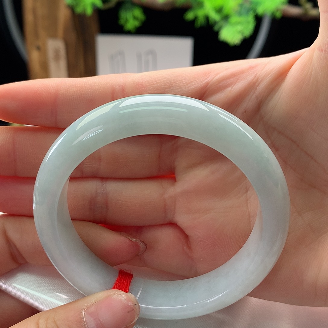 翡翠手镯未镶嵌56正圈