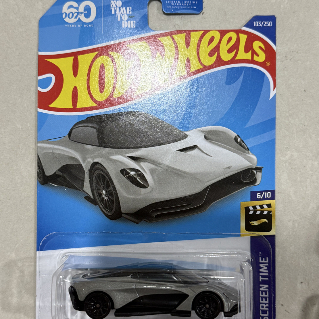 风火轮Hotwheels阿斯顿马丁 英灵殿 普卡（卡损随机发不介意下单）