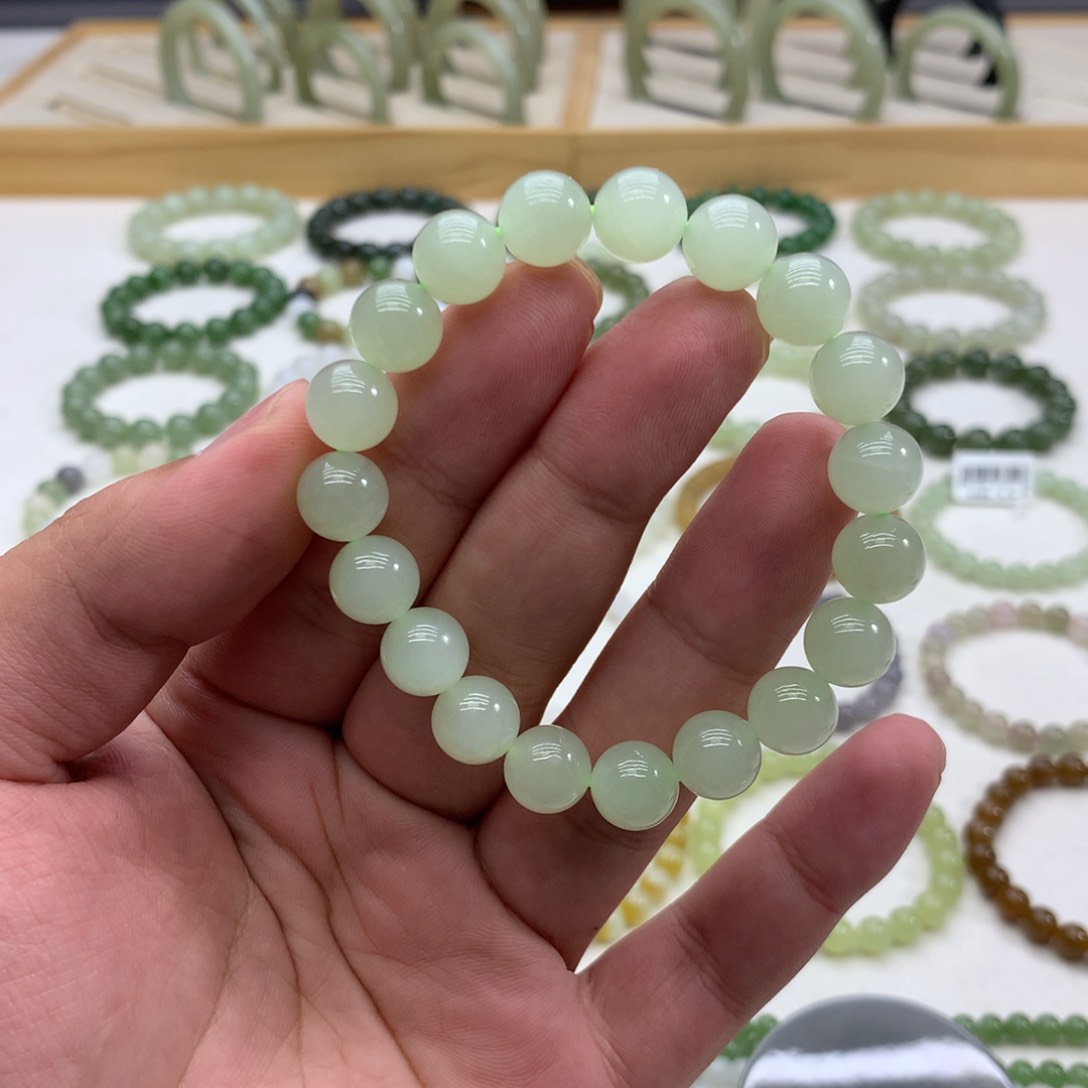 和田玉手串（瑕疵冰晴水10）未镶嵌?***?