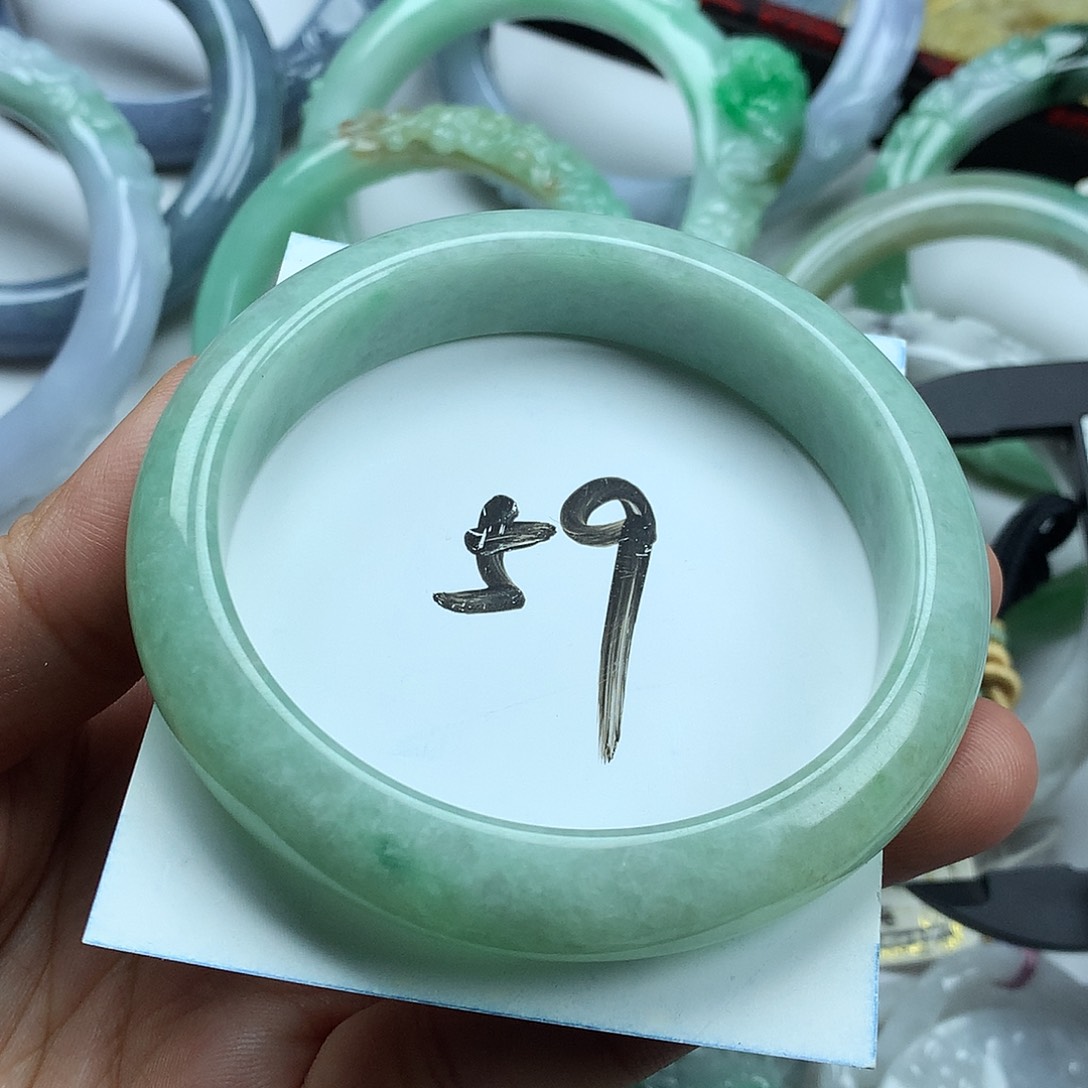 翡翠未镶嵌手镯天然翡翠58.5