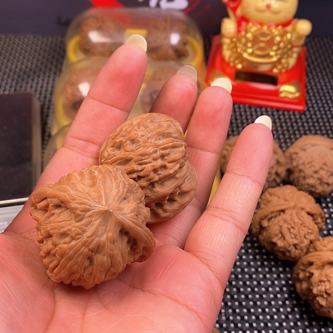 文玩核桃吊坠H****j42尺歪磨