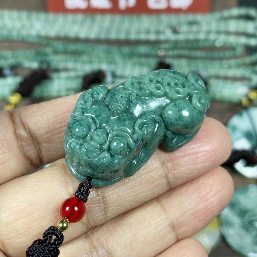 【闪购商品】翡翠颈饰未镶嵌玉吊坠四钱貔貅吊坠