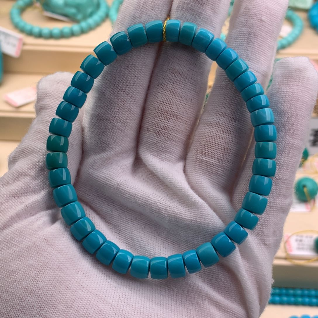 绿松石珠宝奇石未镶嵌雪****?